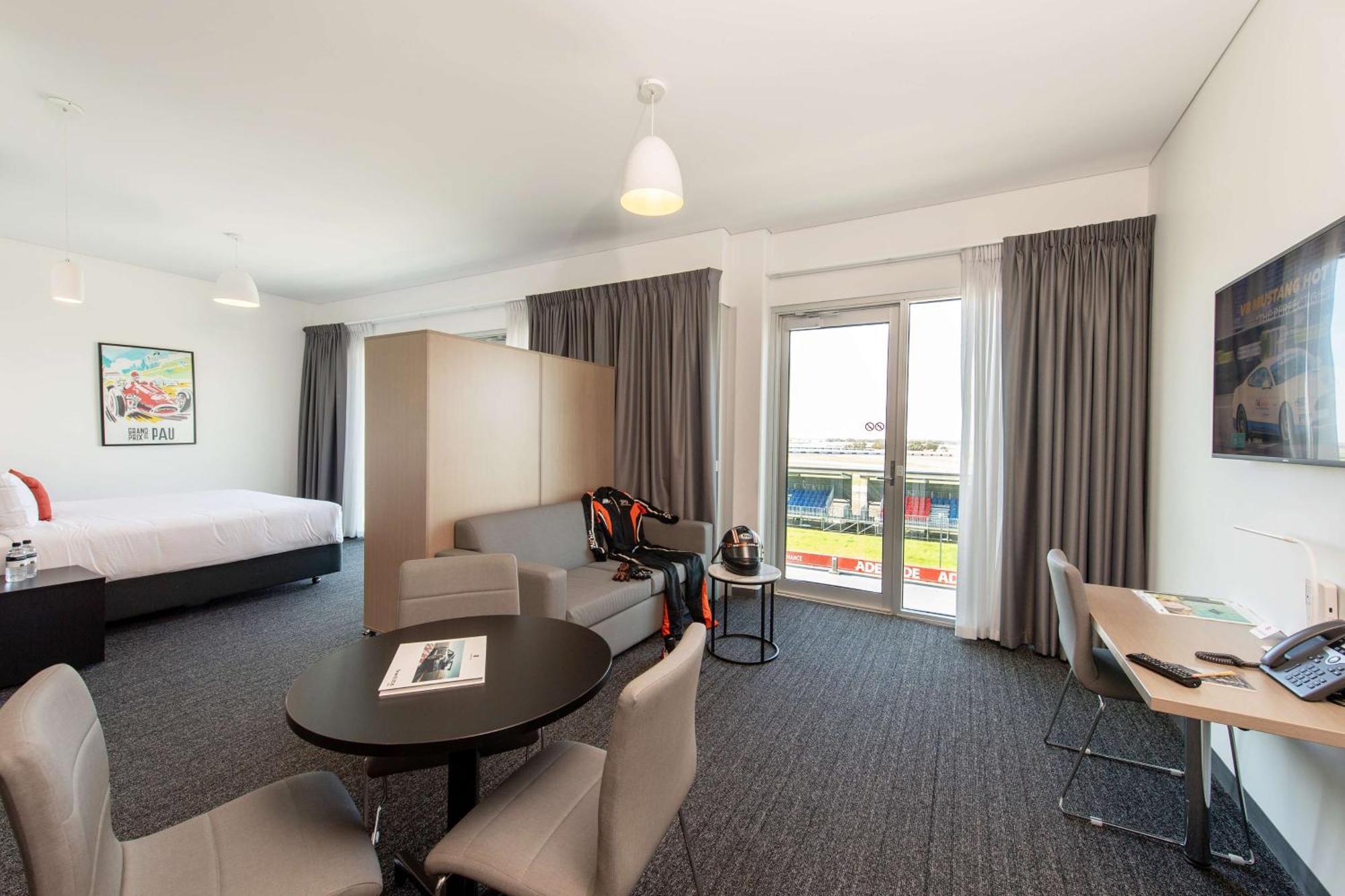 ริดเจส พิต เลน โฮเทล Hotel ไทเลมเบนด์ ภายนอก รูปภาพ
